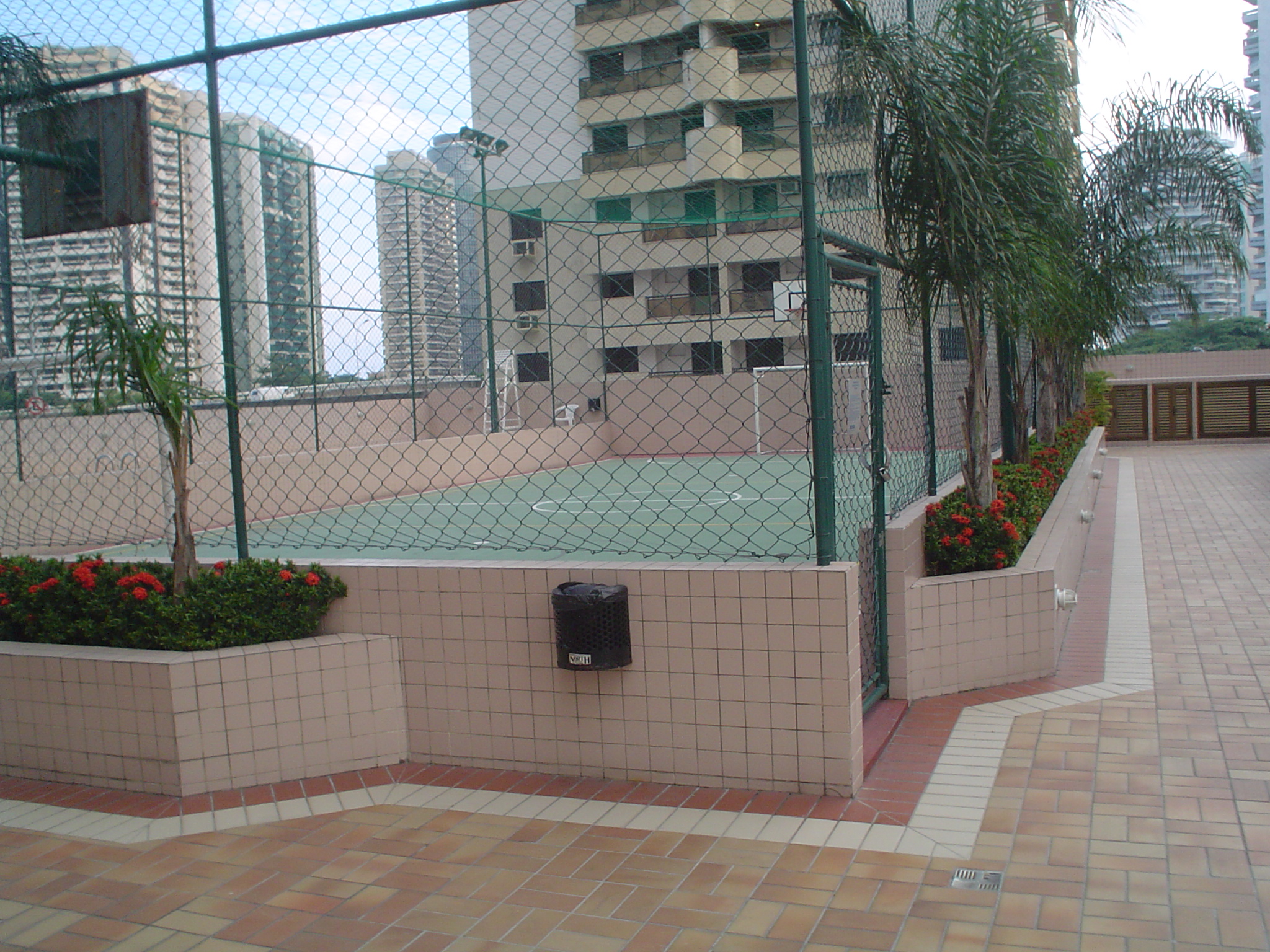 Image 01
